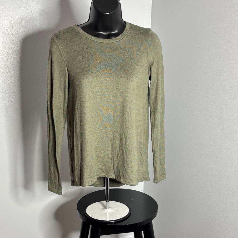 American Eagle Outfitters Sage Long Sleeve Top